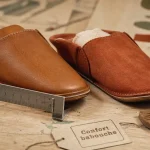 Babouche chaussure en cuir : semelle et coutures pour le confort