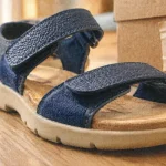 Sandales scratch femme réglées sans comprimer le pied
